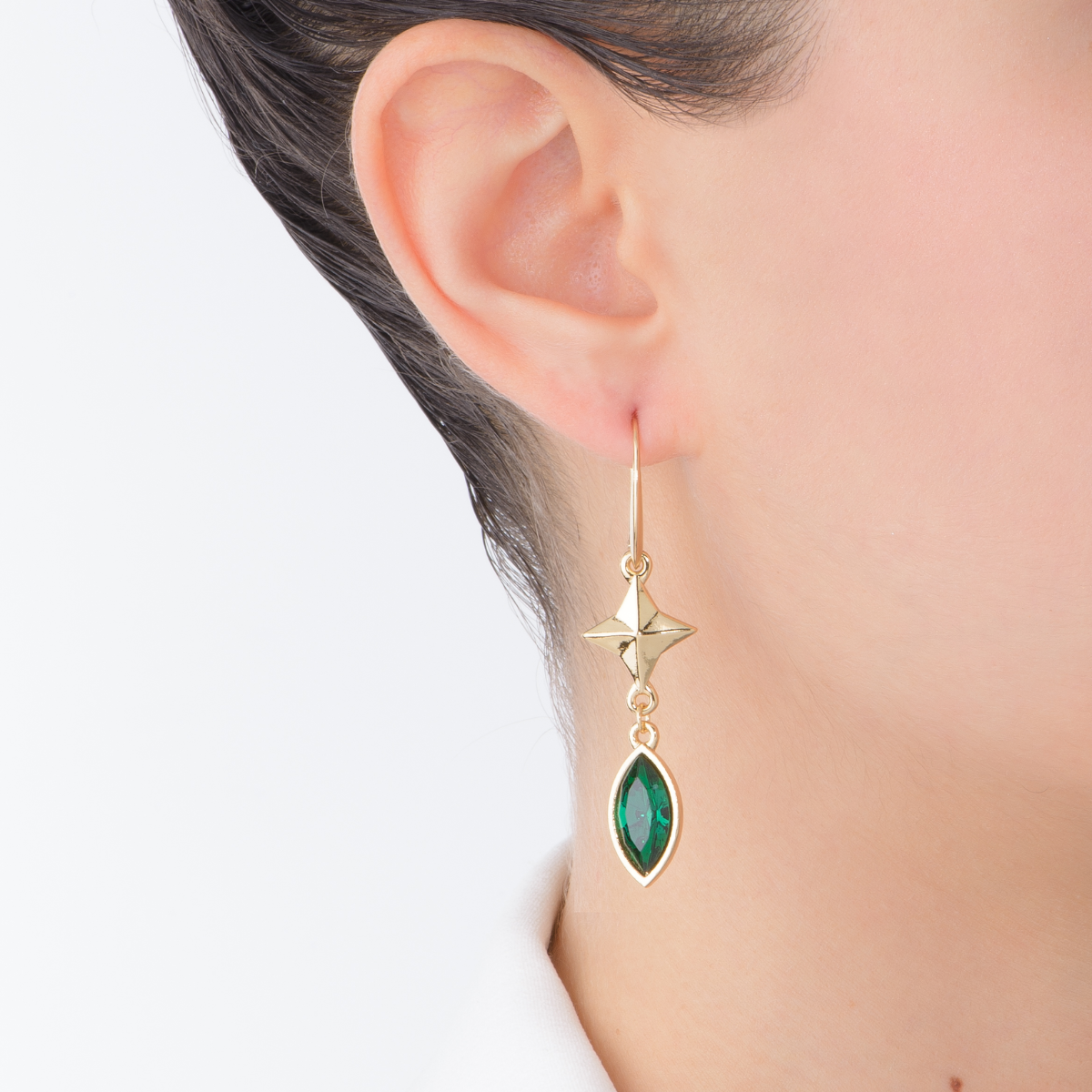Aretes Color Oro Dije Gema Verde Moda Mujer Joyería Nice