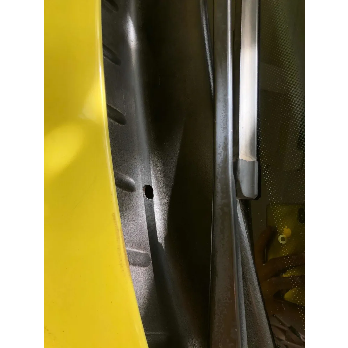 Restaurador De Plasticos Maltratados Para Auto 150g Ns