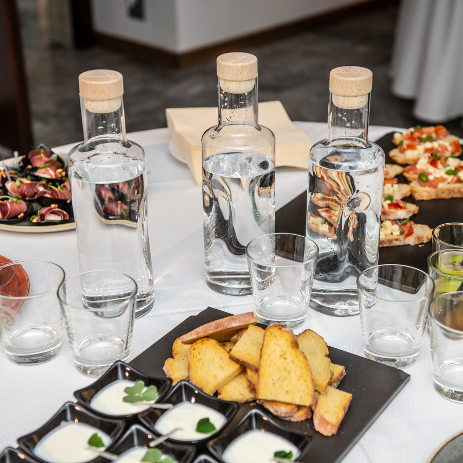 Flaska Jarra Vodan Capacidad 1 Litro