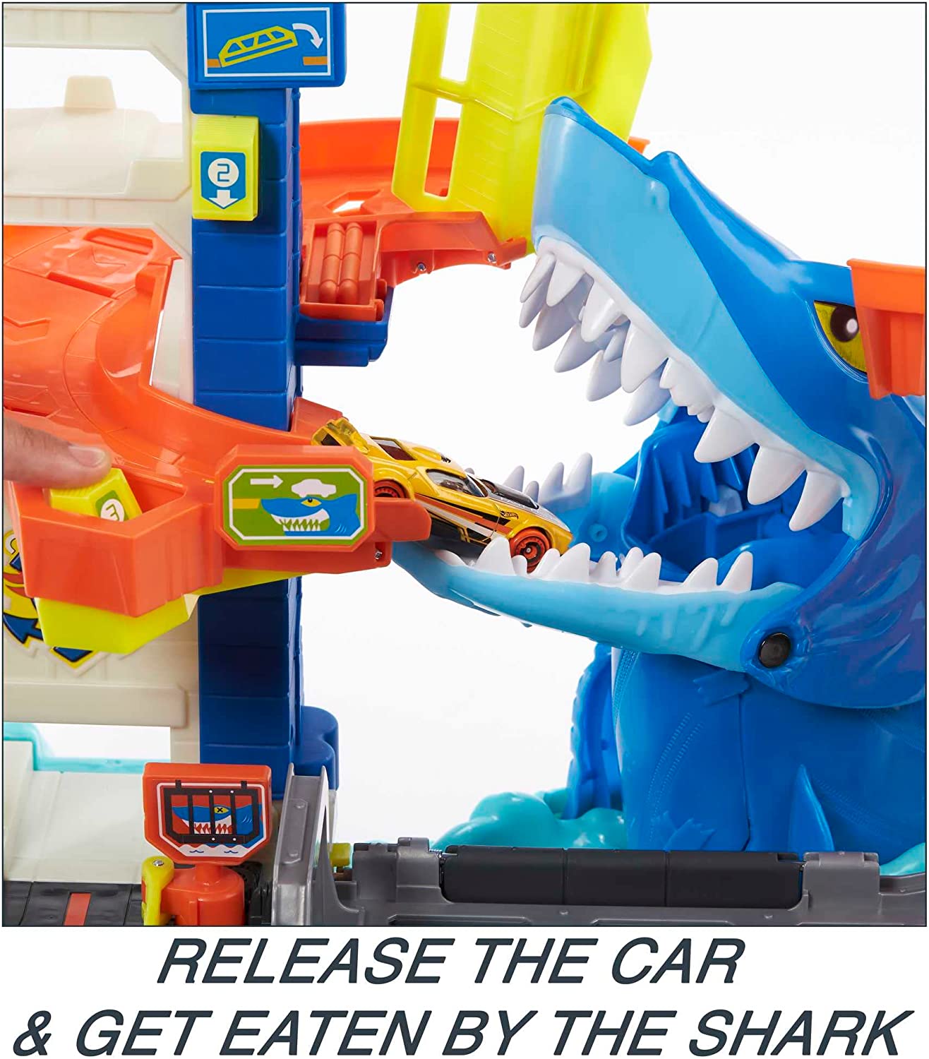 Hot Wheels City Set de juego Ataque en la ciudad Tiburón