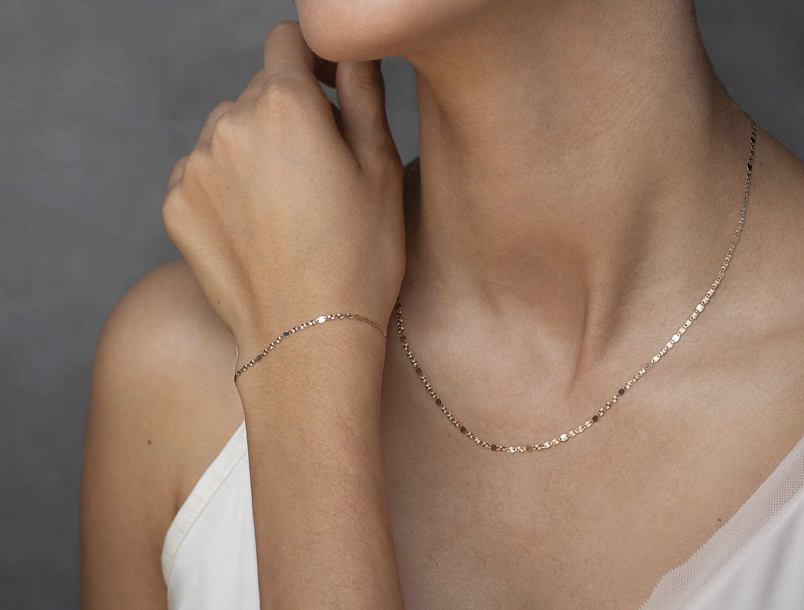 Hermoso Pulso Florentino 2 mm 19 cm Oro Sólido 10k