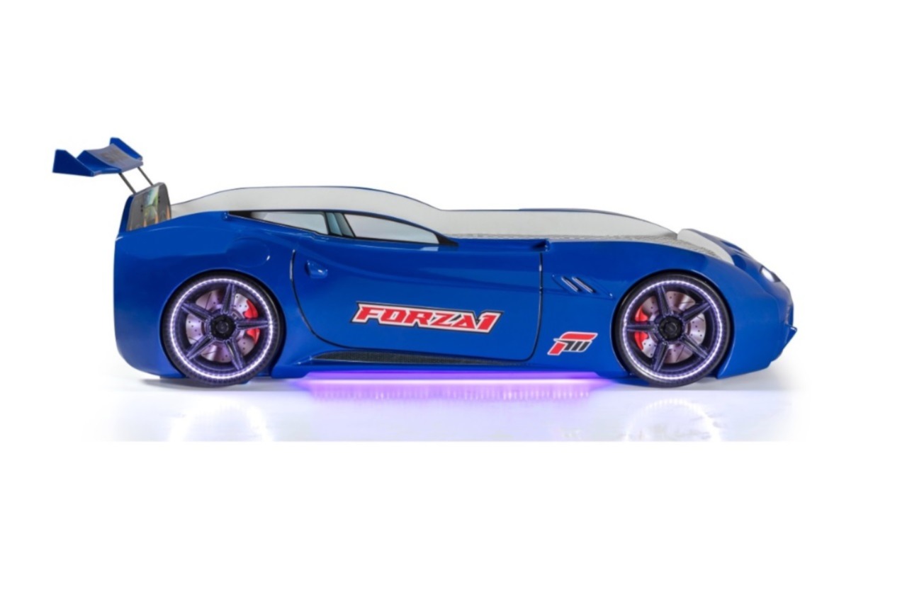 Cama infantil con forma de carro y colchon