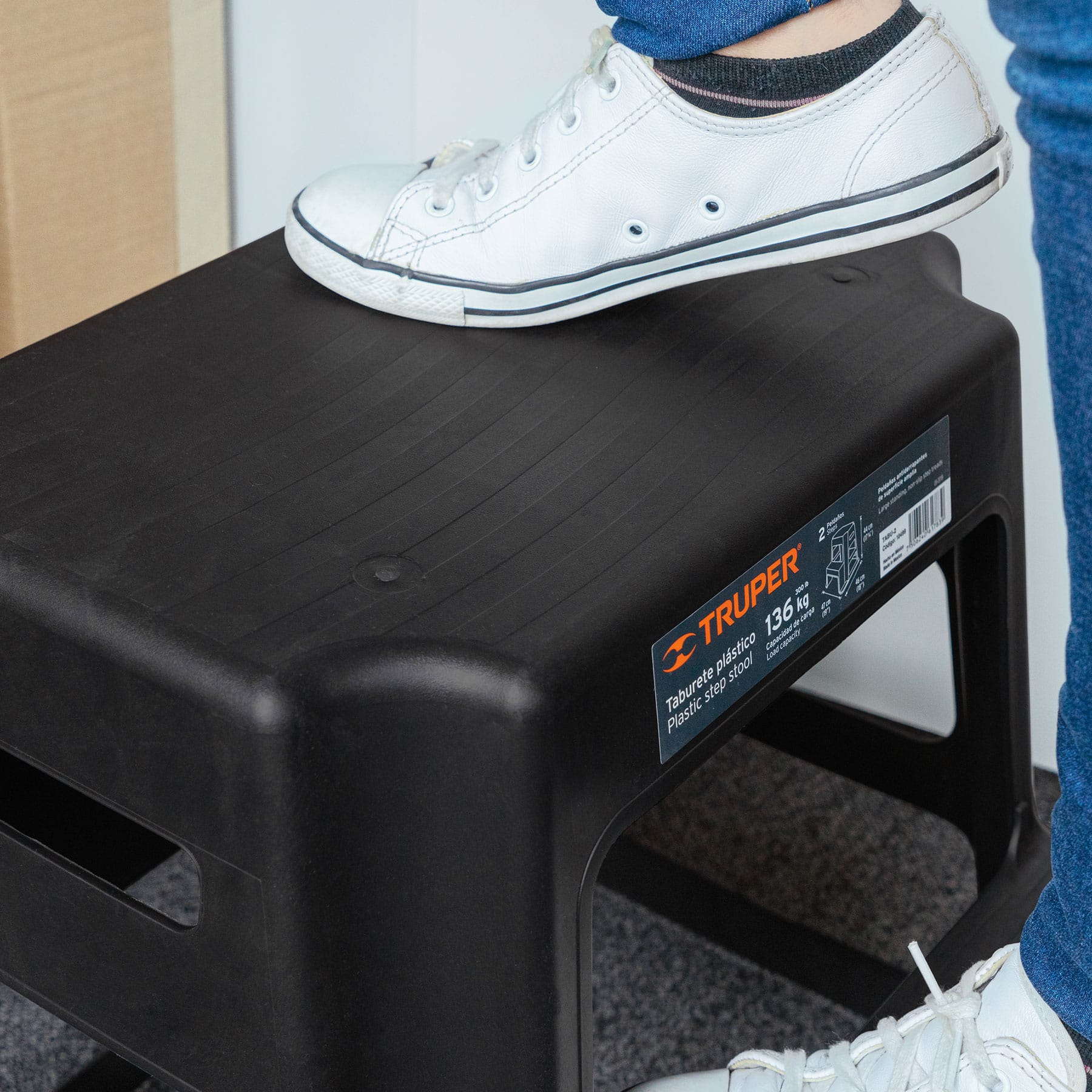 Taburete Y Banco De 2 Escalones Antiderrapante Soporta 136kg