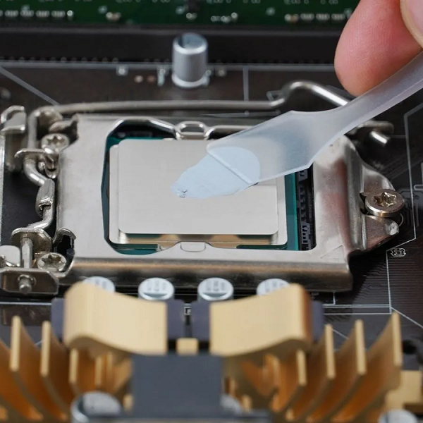 Pasta Térmica Disipadora Game Factor Tp200 5.15 W/m,k 4g