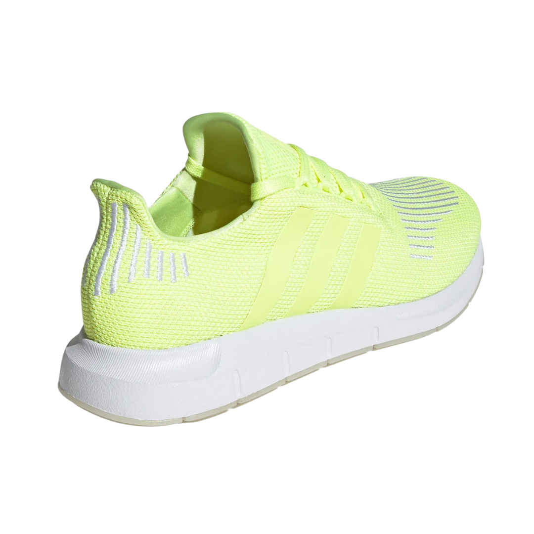 Tenis deportivos para correr Adidas Swift Run DB2704 10 US Amarillo