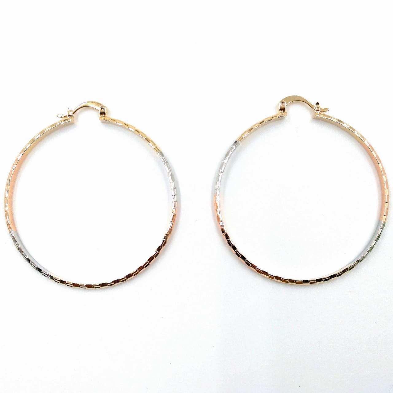 Arracadas Bijoux Marquise Grabado cuadrado Chapa Oro 18K