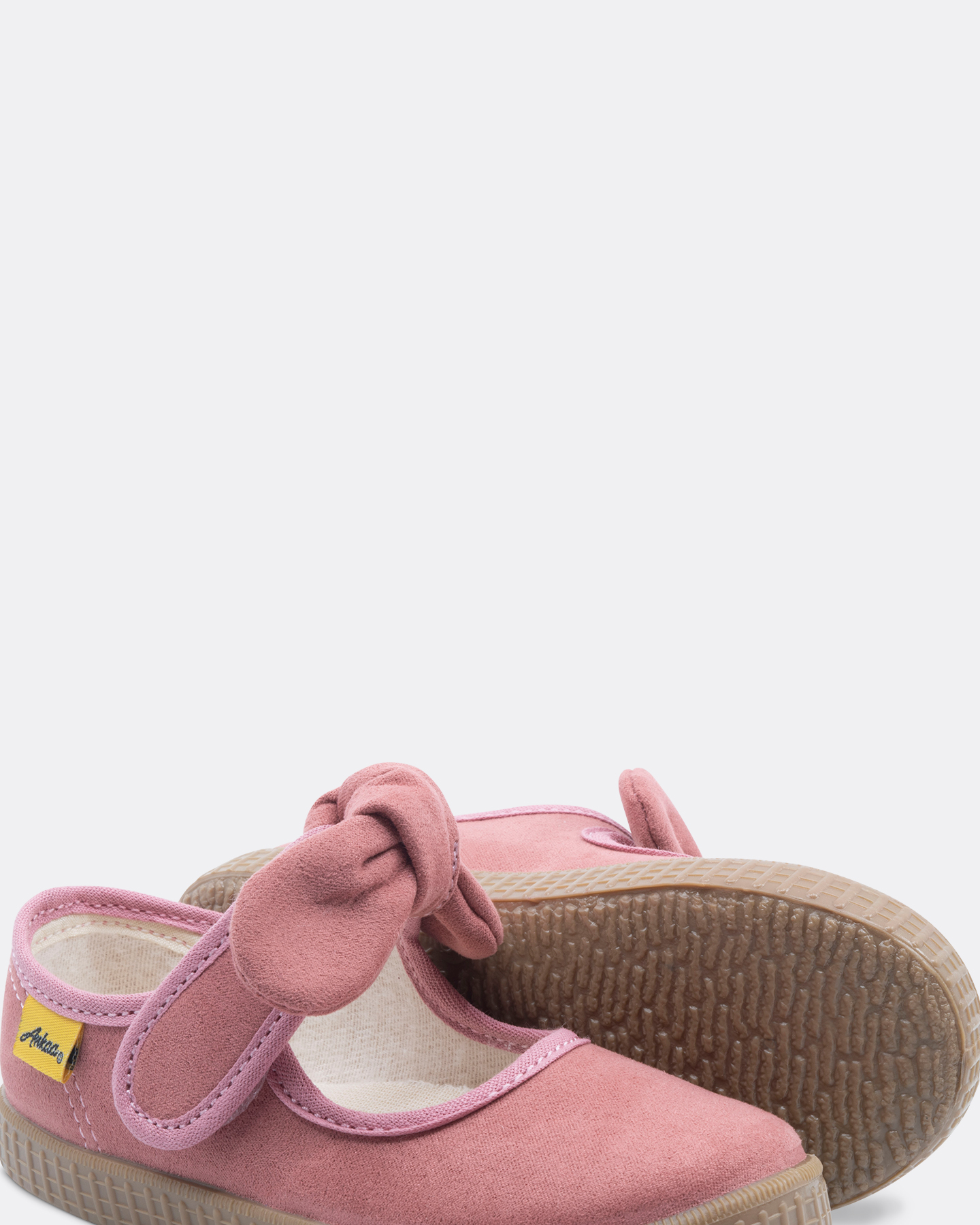 Balerina 100% Algodón Color Rosa, Suela Durazno con Cierre de Tira Adherente y Detalle de Moño en Látigo Tamaño Infantil Ankaa 3304