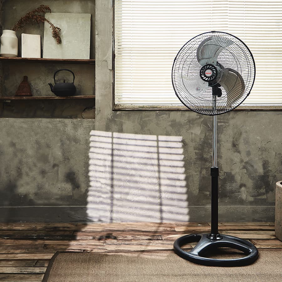 Ventilador 18" Pedestal Industrial 2 En 1 Marca Mytek.