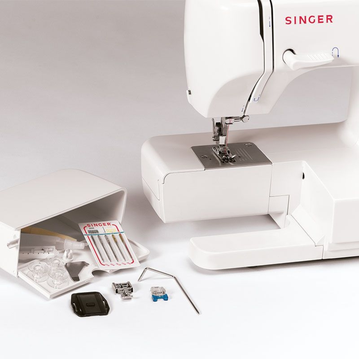 MAQUINA DE COSER SINGER 2250 MECANICA TRADICIONAL ALBY7