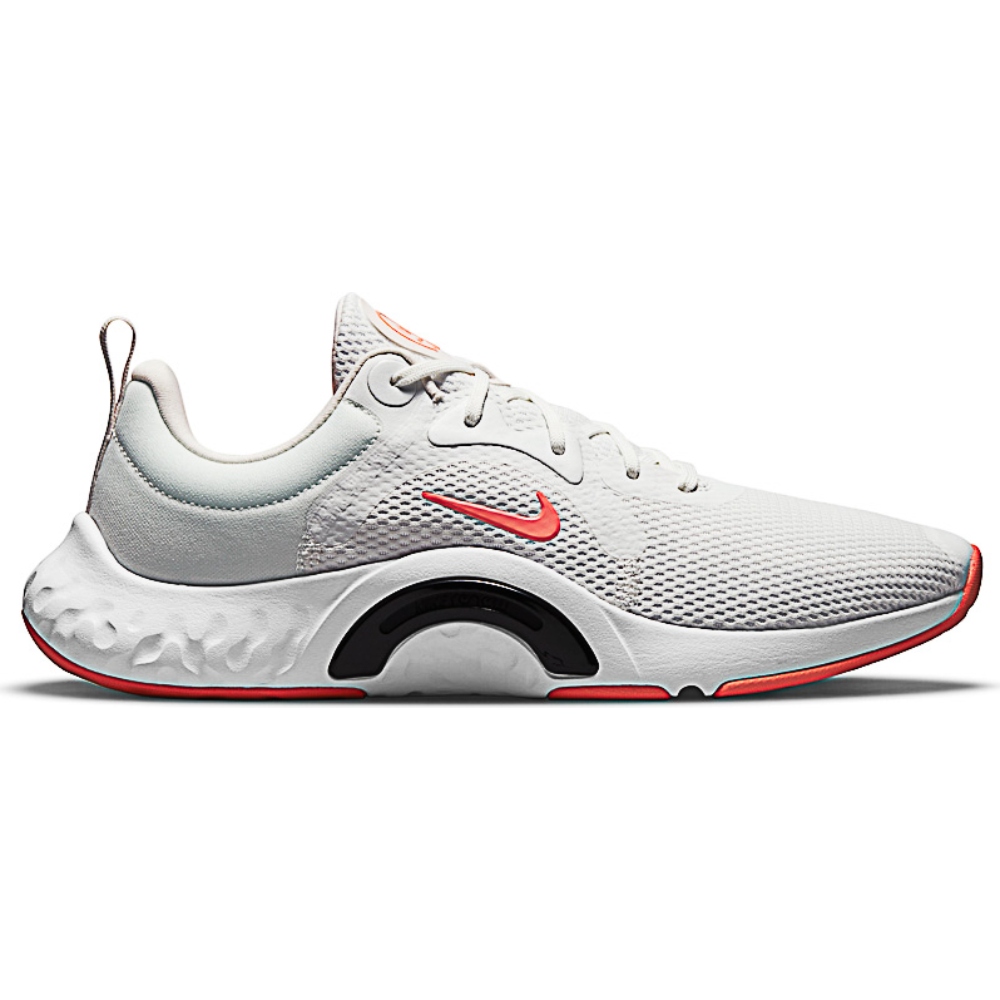 Tenis Deportivo Nike Renew In Season Blanco/Mujer DA1349-100