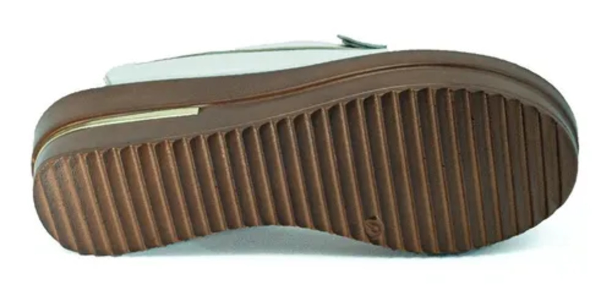 Zapato Mocasín Con Plataforma Para Dama Cómodo En Piel Perla