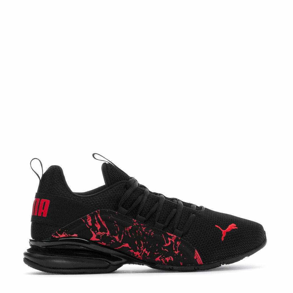Tenis Puma Axelion City Escape Negro Rojo de Caballero