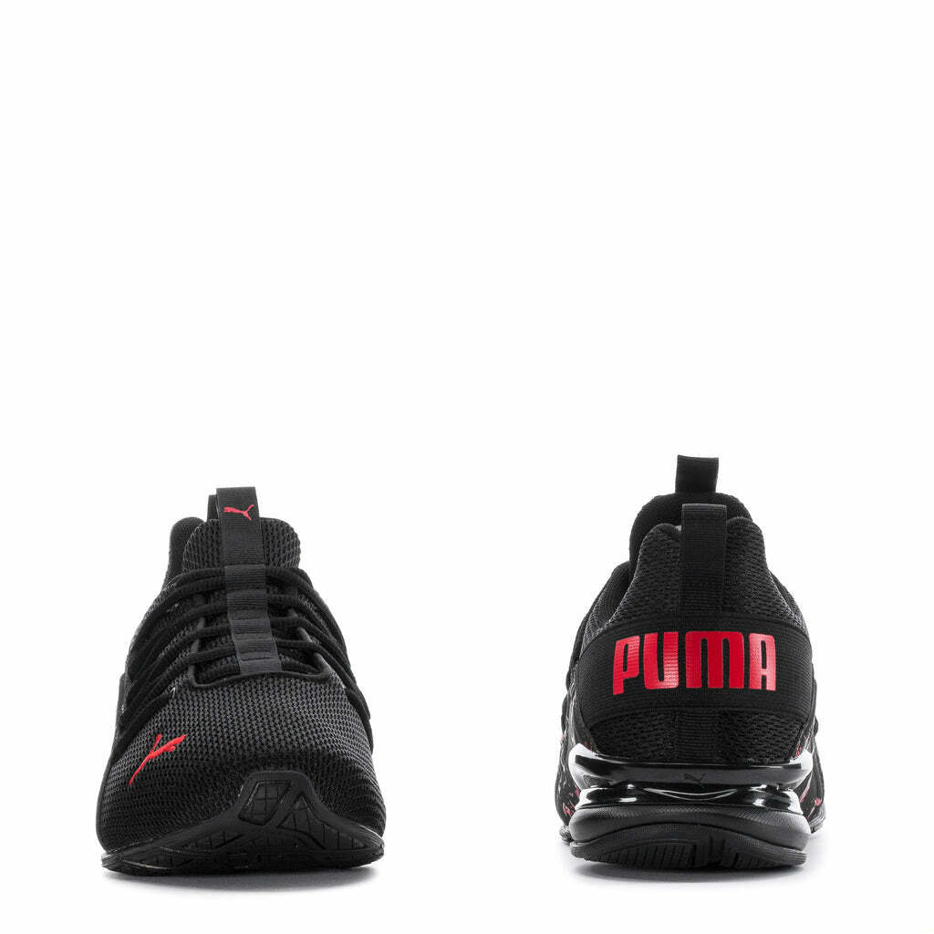 Tenis Puma Axelion City Escape Negro Rojo de Caballero
