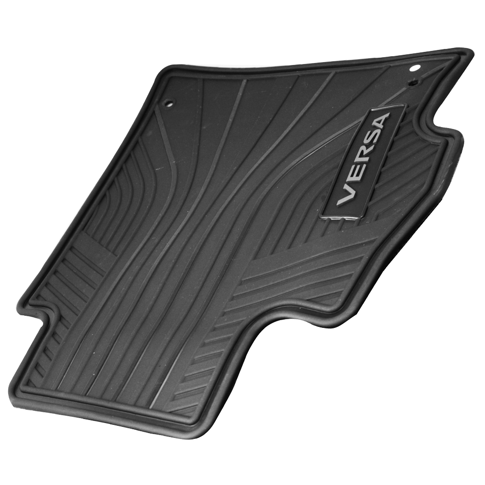 Tapetes De Uso Rudo Originales Nissan Versa 20-21