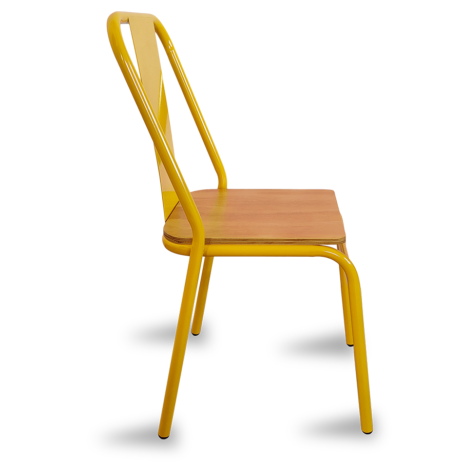Sillas metálicas para restaurante, cafetería o comedor modelo Nisso con asiento de madera respaldo de Metal con lamina
