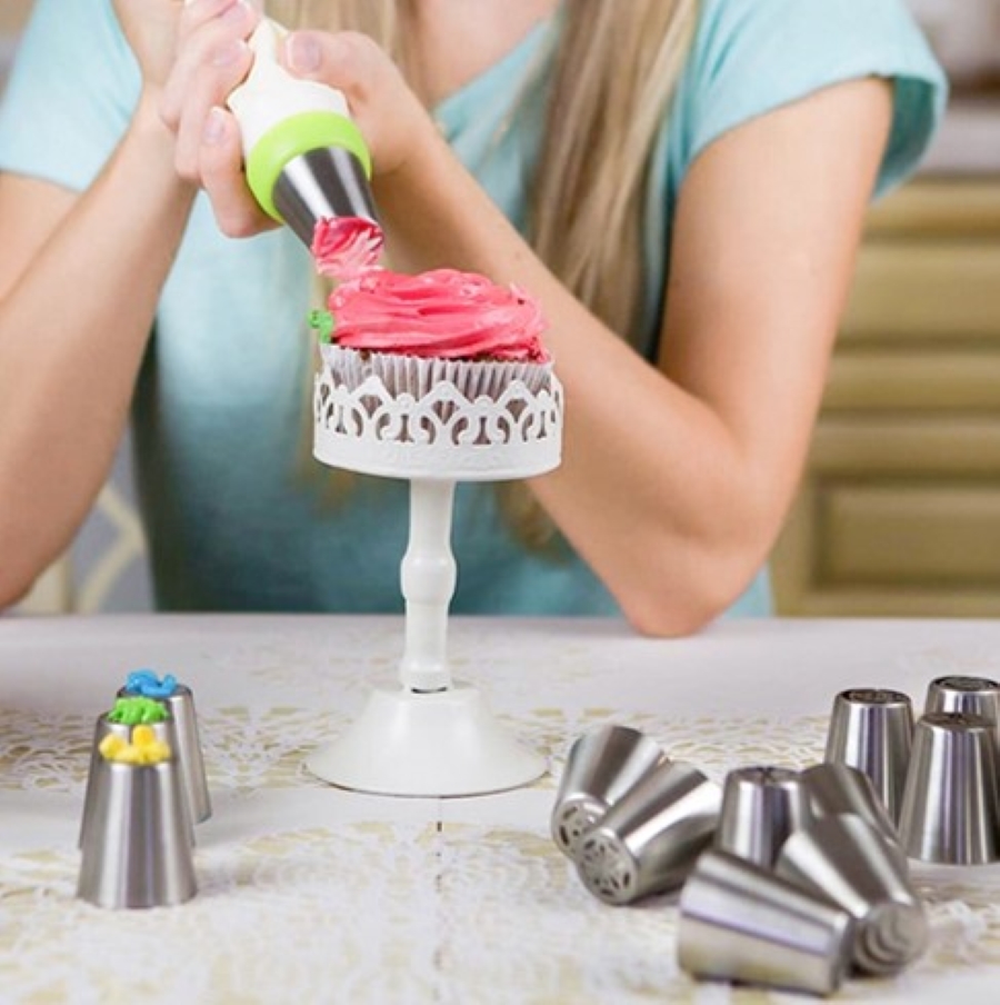 Juego 7 Duyas Rusas Jumbo con Cople Tricolor y 10 Mangas Pasteleras 