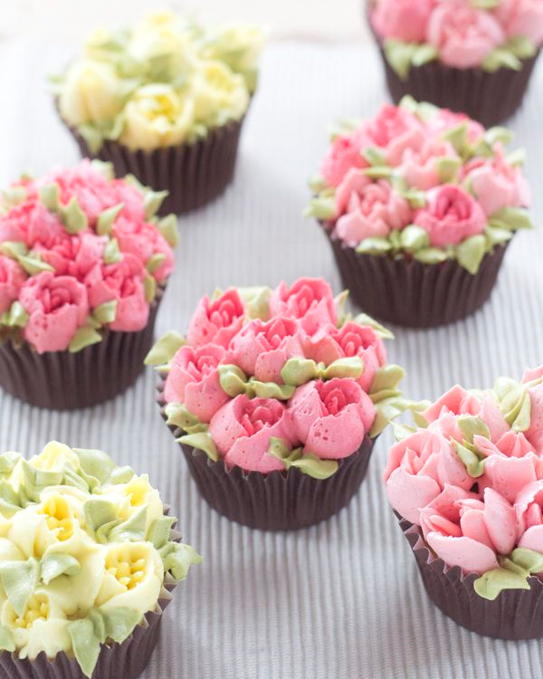 Juego 7 Duyas Rusas Jumbo con Cople Tricolor y 10 Mangas Pasteleras 