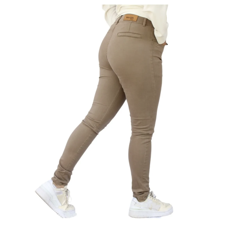 Pantalón Skinny de Gabardina Stretch para Dama.