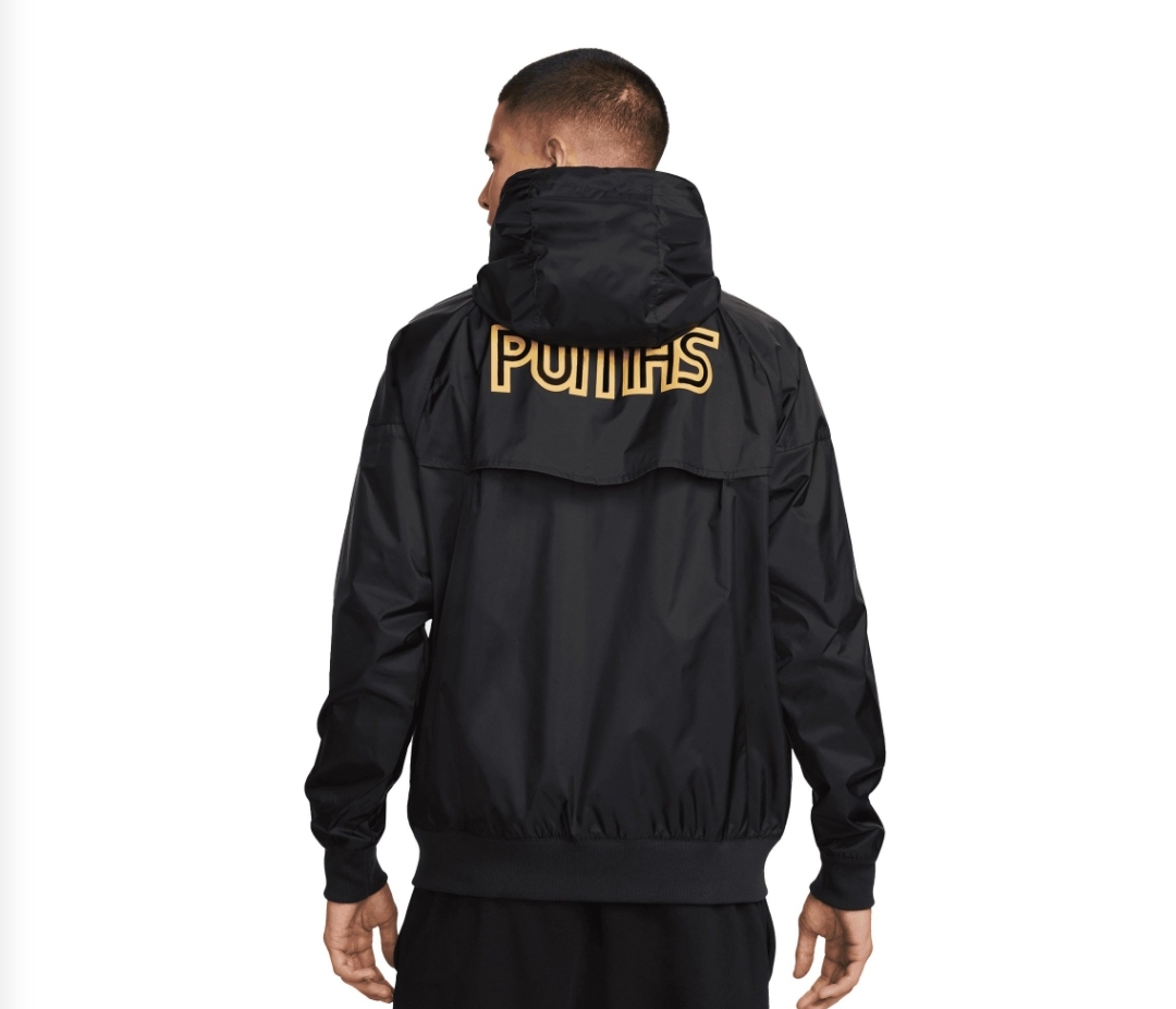 CHAMARRA NIKE PUMAS UNAM 2023