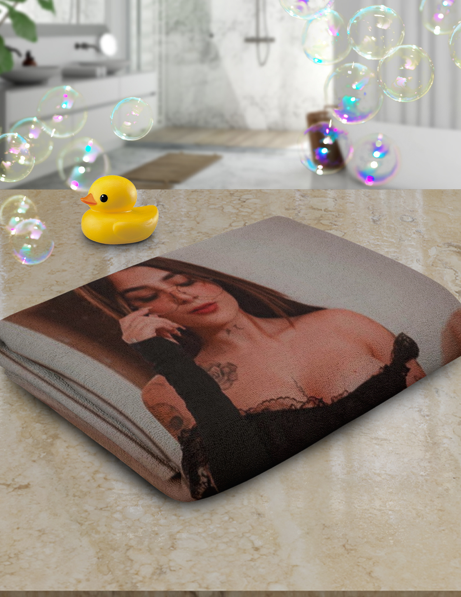 Toalla De Baño Microfibra Poliester Absorbente Diseño Karely Ruiz