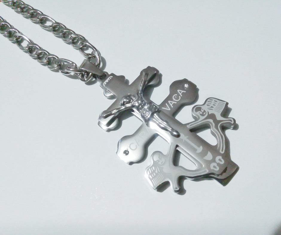 Collar Crucifijo Cristo Cruz De Caravaca Unisex Acero Inoxidable
