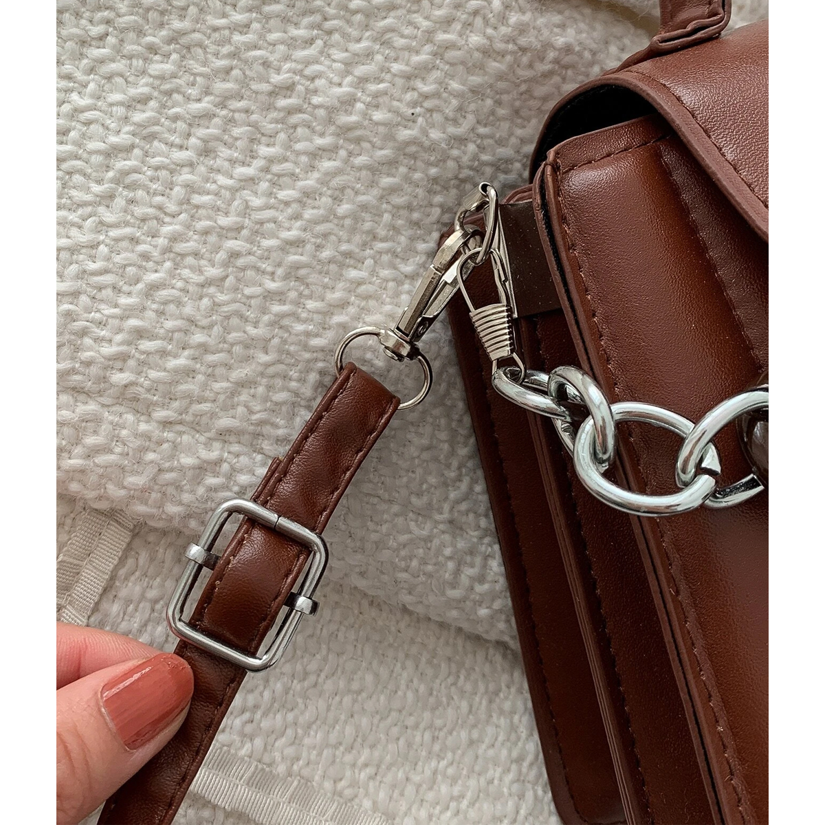 Bolsa de Dama Con Cadena, Cuero sintetico Casual Moderna Color Marron