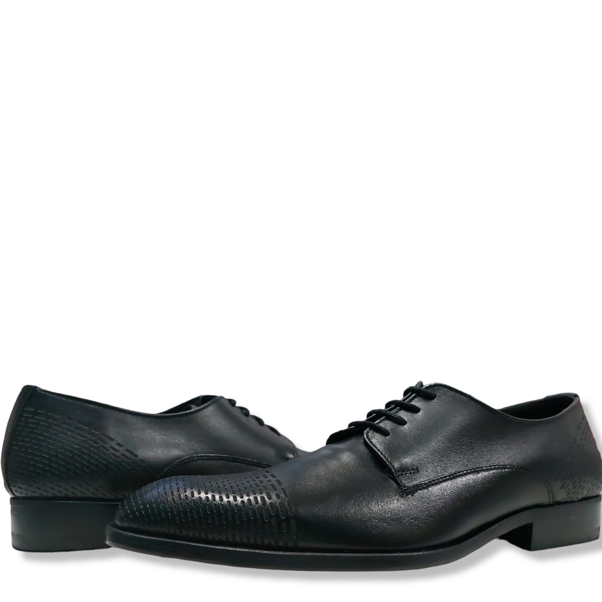 Zapato tipo choclo para caballero con textura Moderof