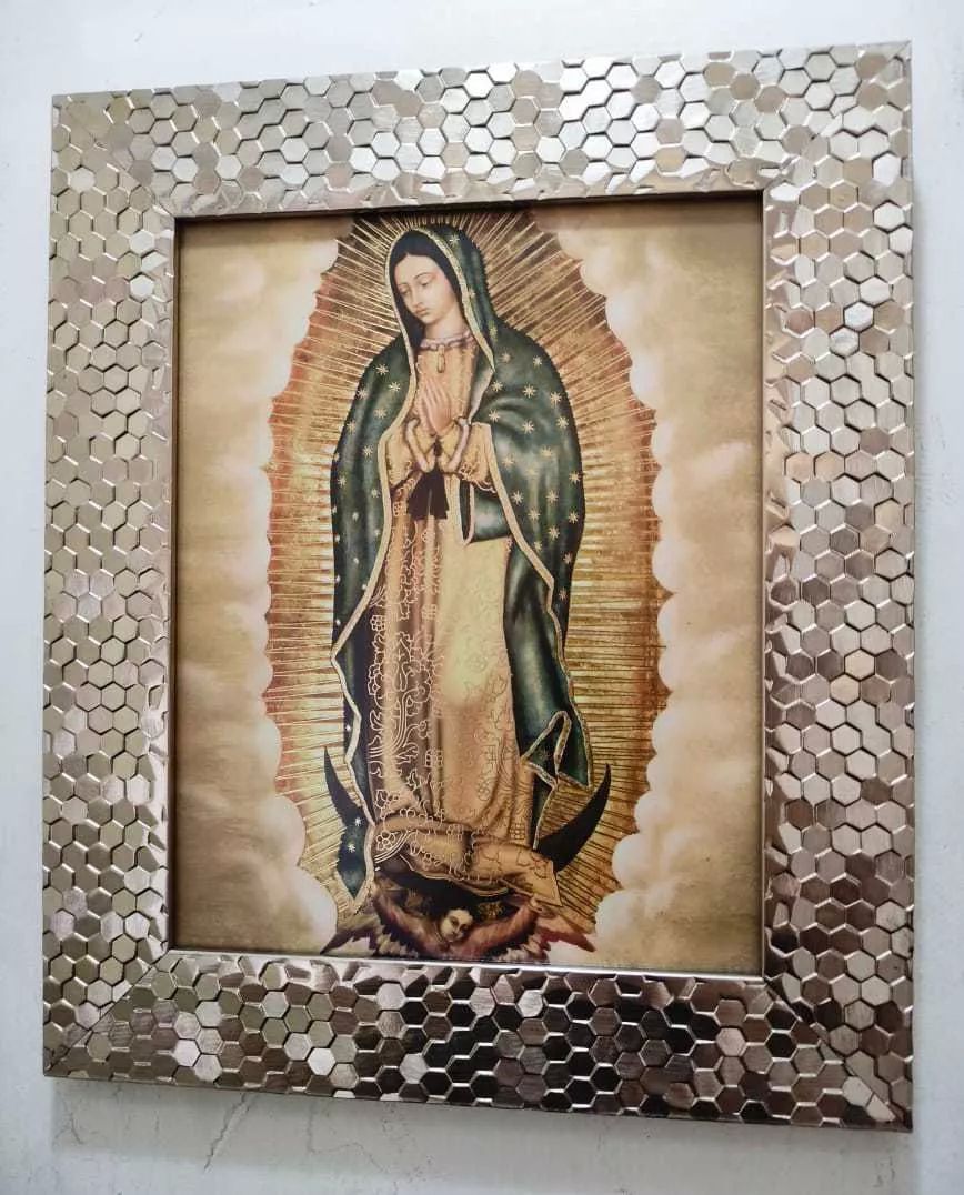 Virgen De Guadalupe B 30 X 35 Cms Marco Condesita