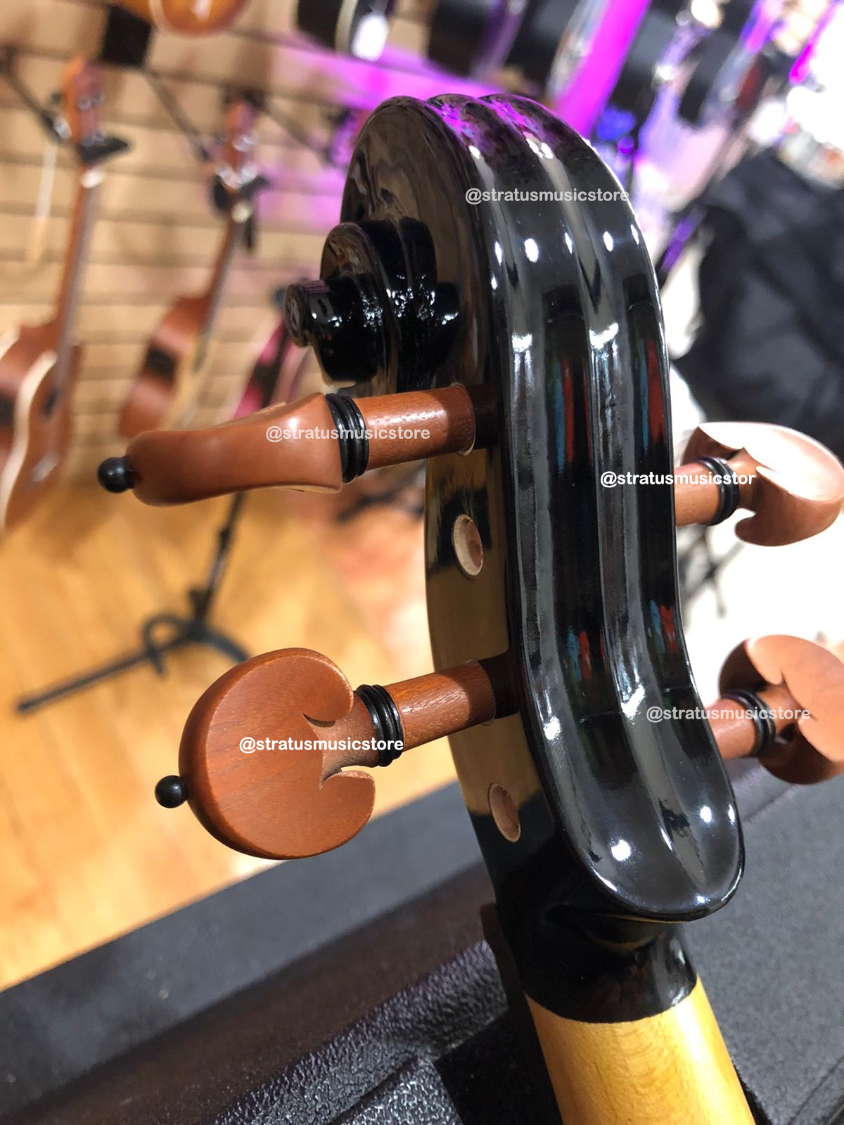 Violín Amadeus Eléctrico 4/4 Negro Boxwood 