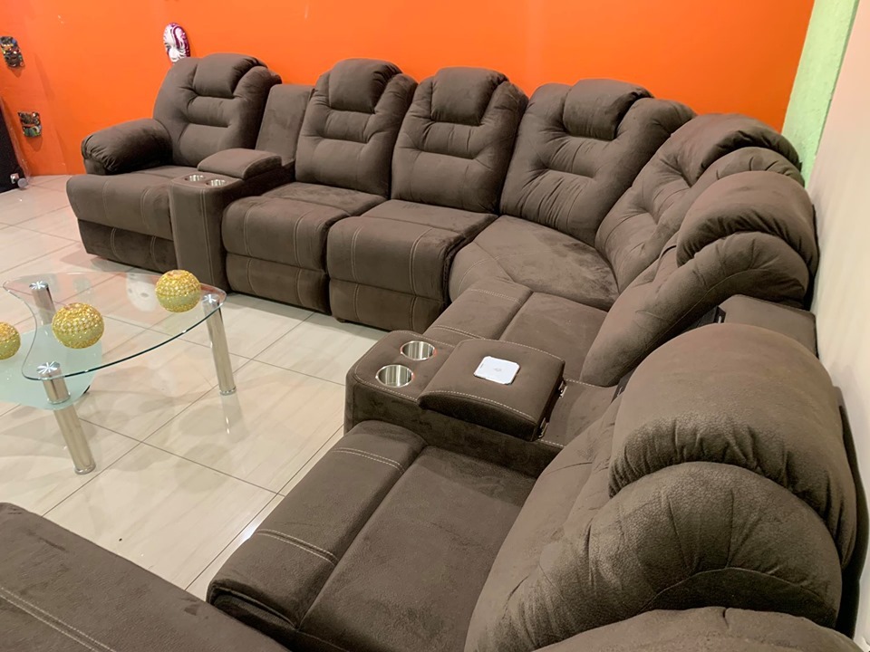 Sala Modular Hermes Audio y Carga Inalámbrica