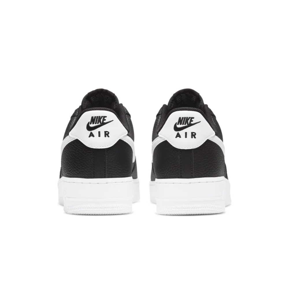 Tenis casuales Nike Air Force 1 ´07 negro CT2302-002