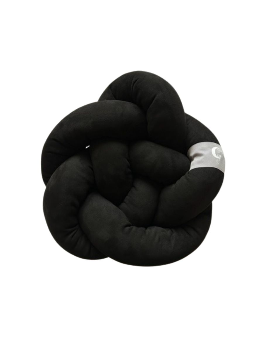 Cojín nudo decorativo para sala o recámara Copo de Luna chico.