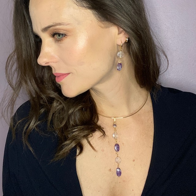 Conjunto aretes y collar Amatista- Baño de oro 18K Collar Dorado - Piedras naturales 