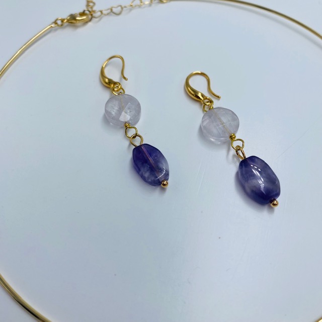 Conjunto aretes y collar Amatista- Baño de oro 18K Collar Dorado - Piedras naturales 