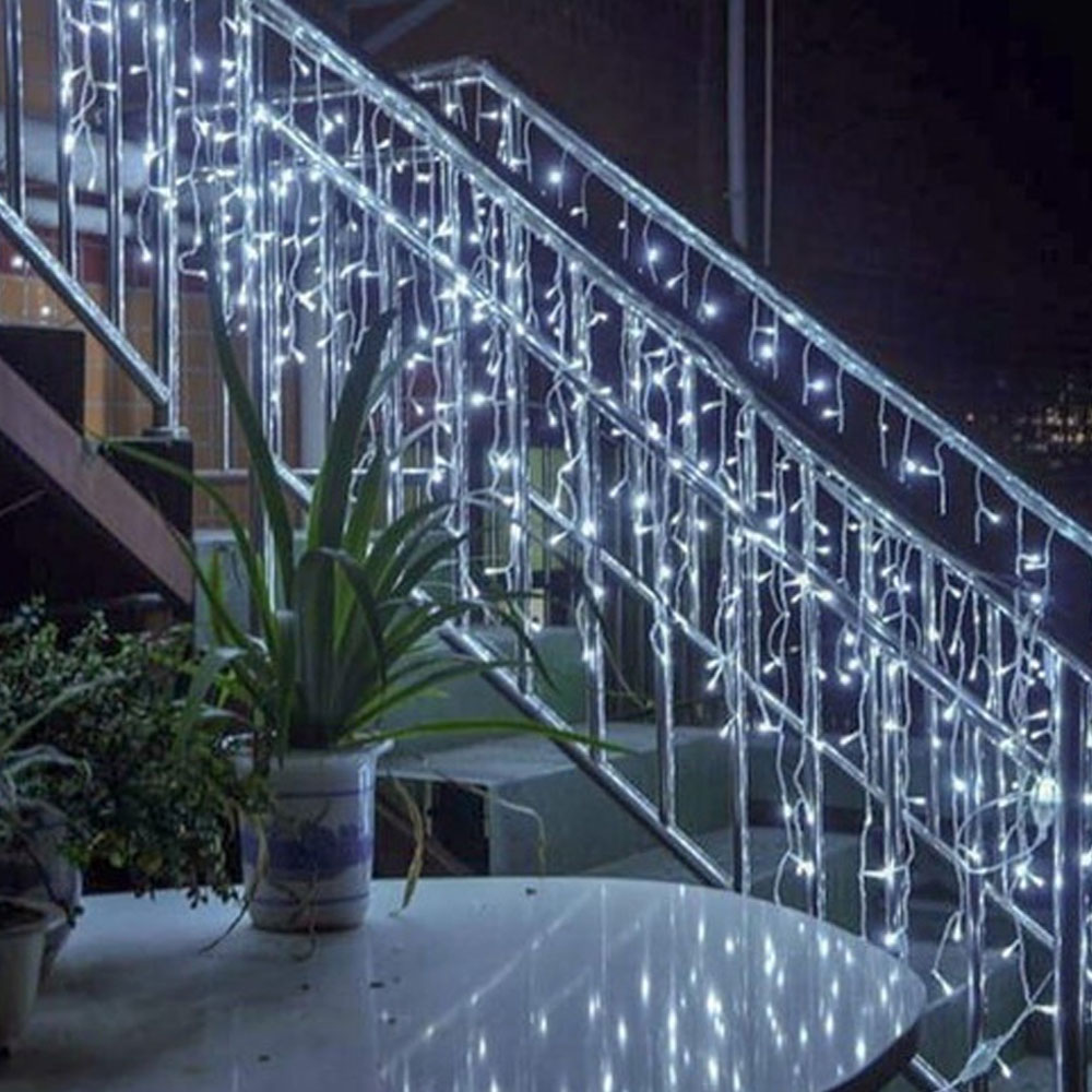 Cascada de Luces Navideñas Led 200 Focos Luz Blanca brillante