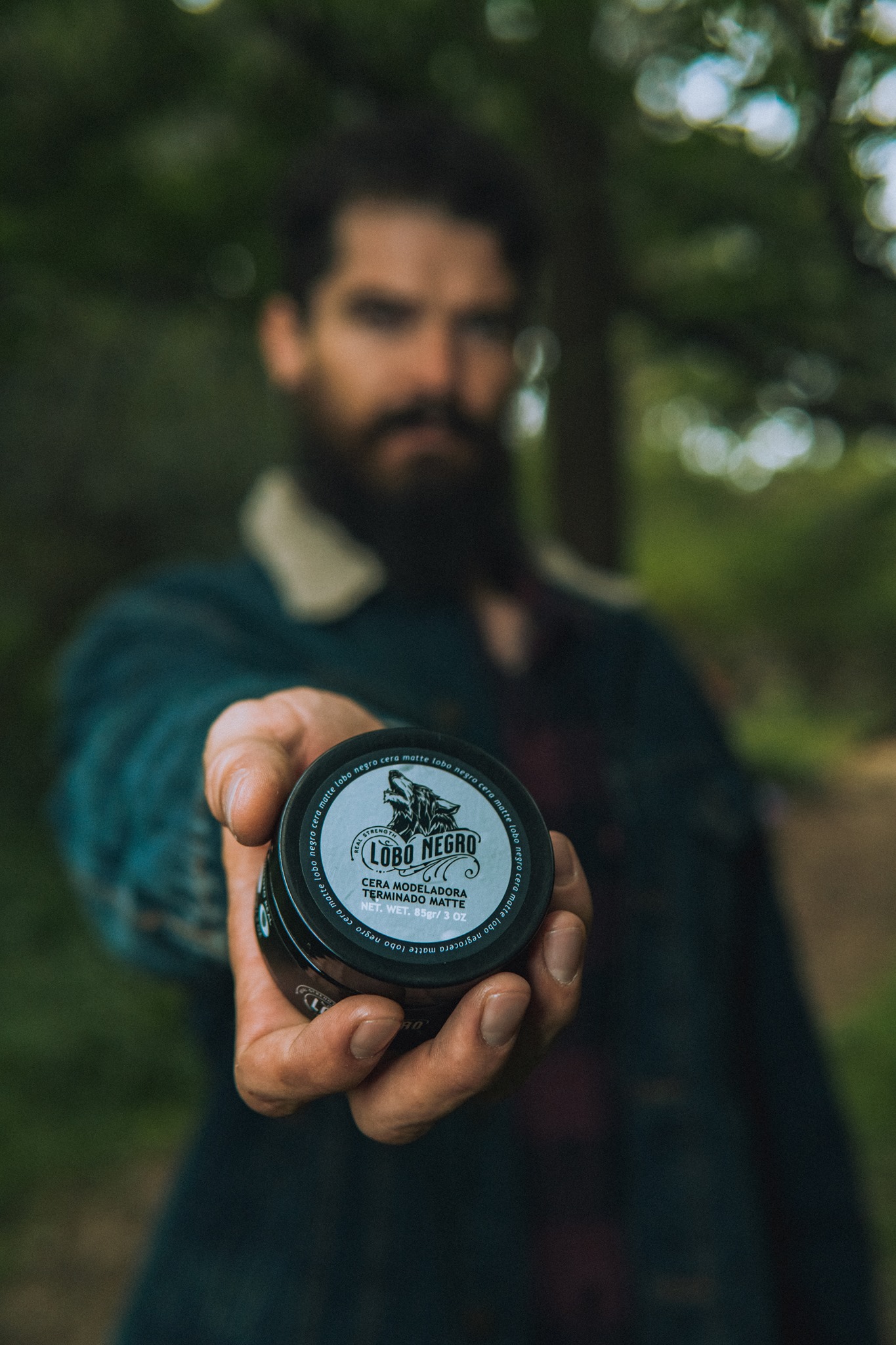 Cera Efecto Matte Cabello, Barba Y Bigote 85g Lobo Negro