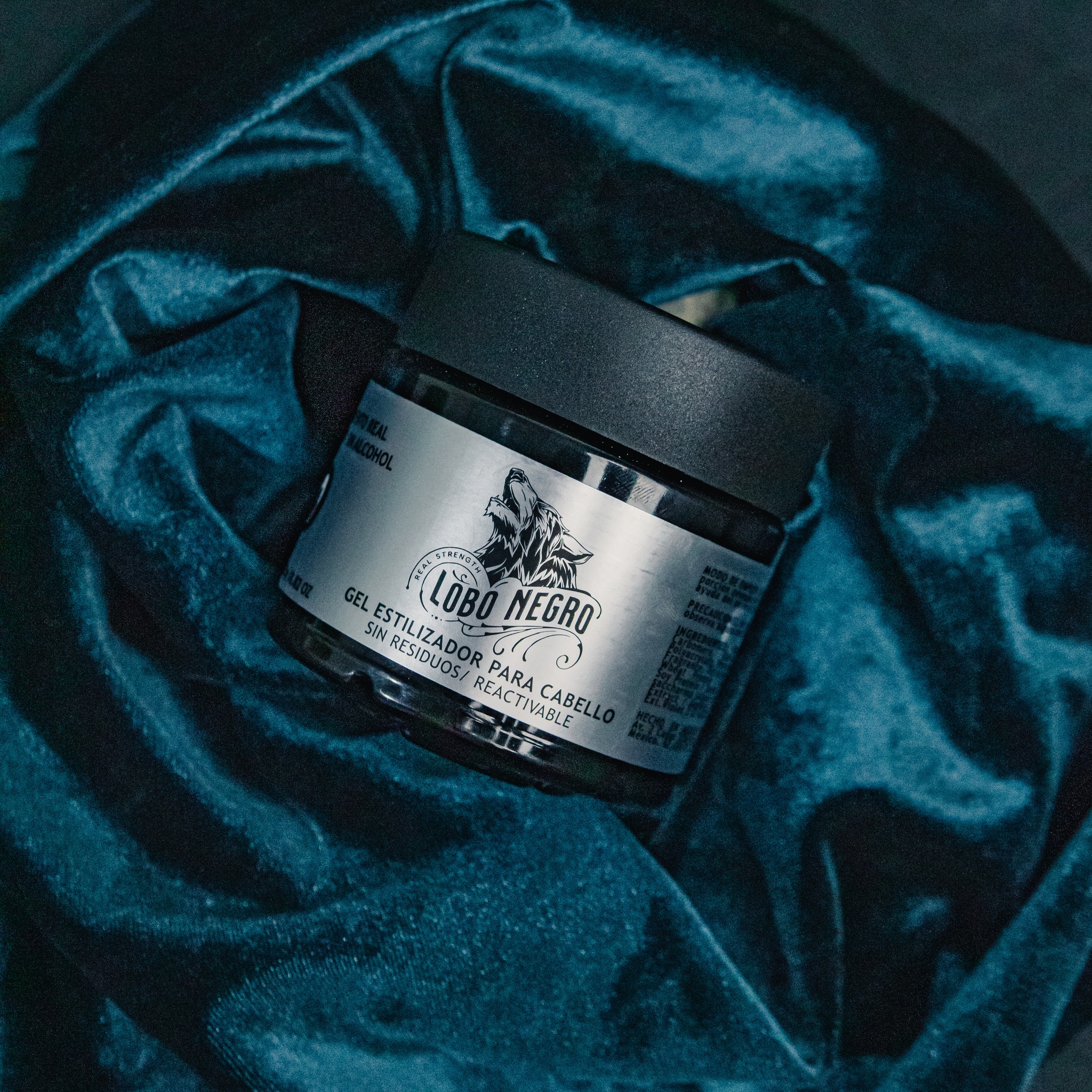 Gel Fijador Natural Estilizador Lobo Negro 250gr Sin Alcohol