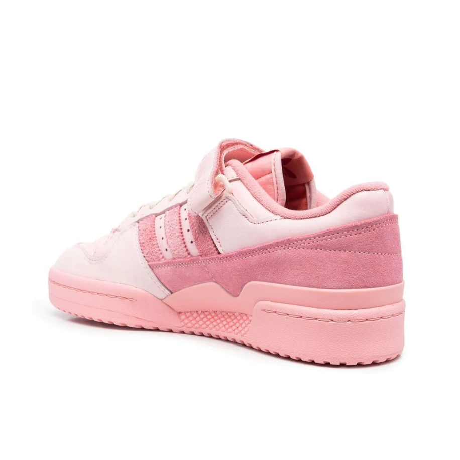 Forum 84 Low Pink at Home