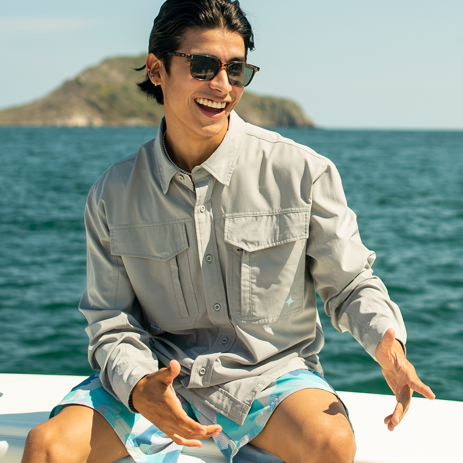 Camisa Outdoor Traveler Manga Larga Color Gris Claro MAJA para Hombre