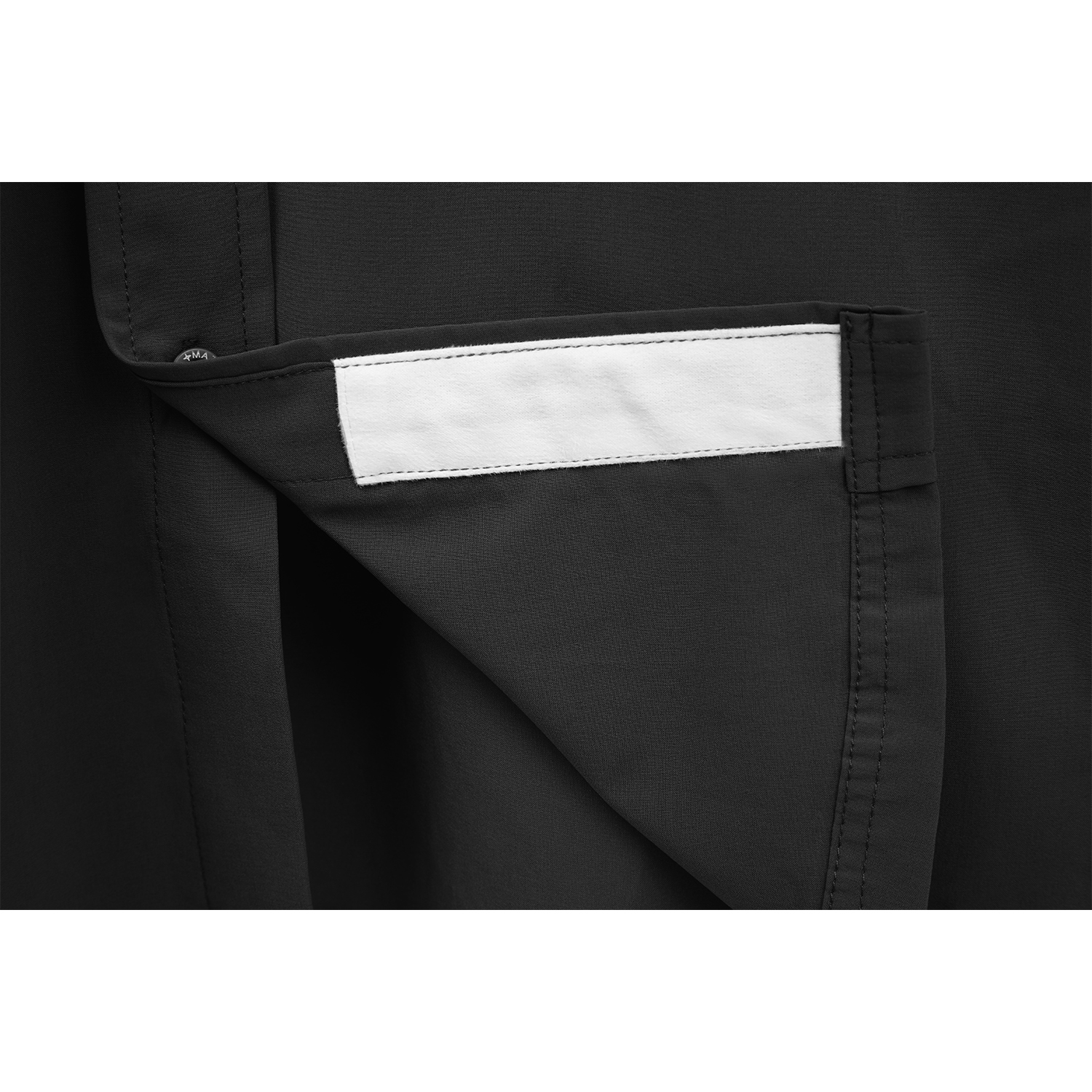 Camisa Outdoor Traveler Manga Corta Color Gris Oscuro MAJA para Hombre