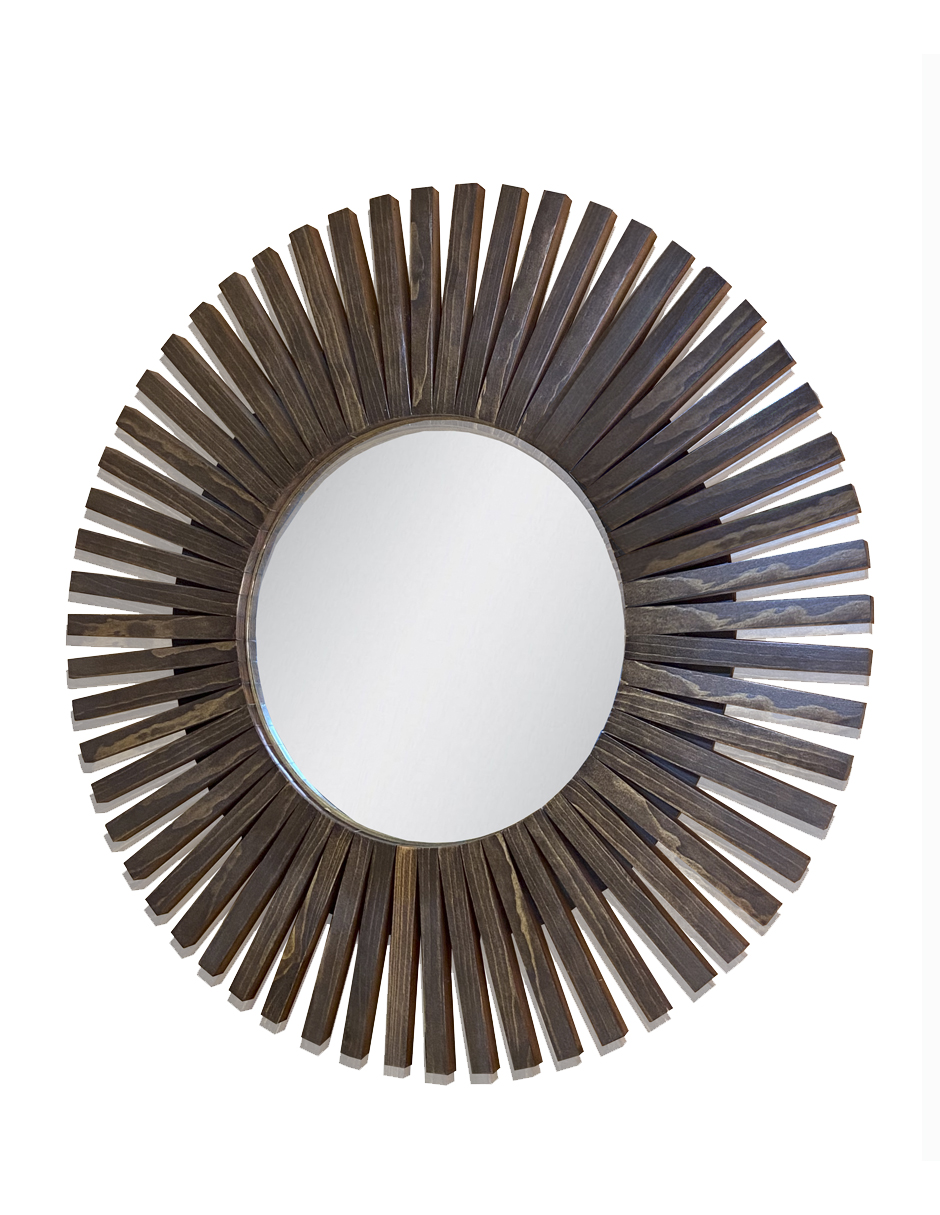 Espejo Redondo Con Marco De Madera en forma de Sol 80 cm.