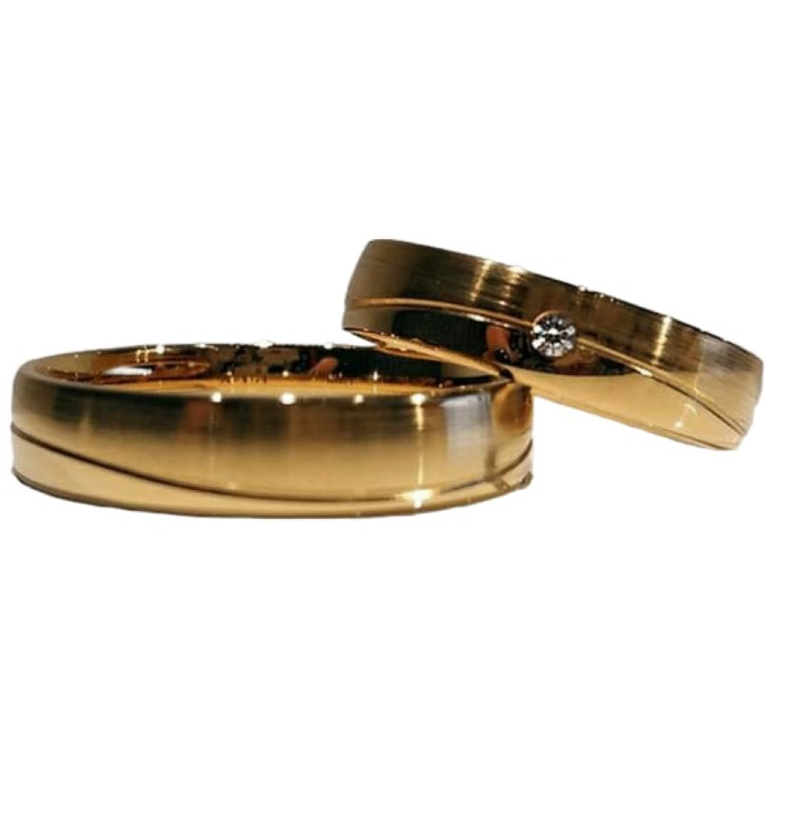 Juego Argollas Matrimonio Oro 10k y Diamante