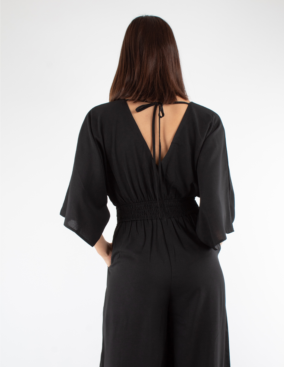 Jumpsuit pantalón amplio con manga amplia 