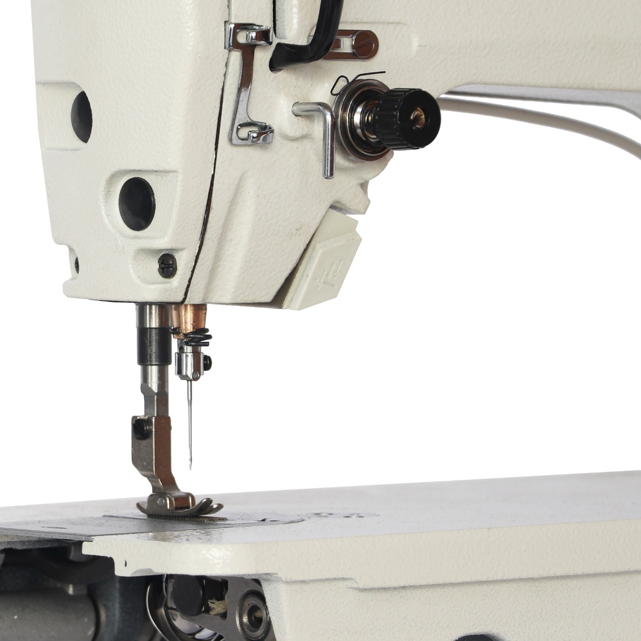 MAQUINA DE COSER INDUSTRIAL RECTA 