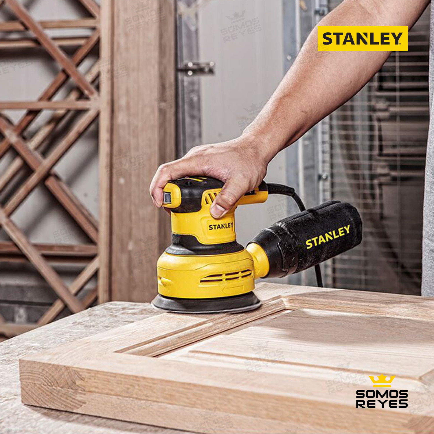 Lijadora Roto Orbital Electrica 5" 300w SS30-B3 Stanley 