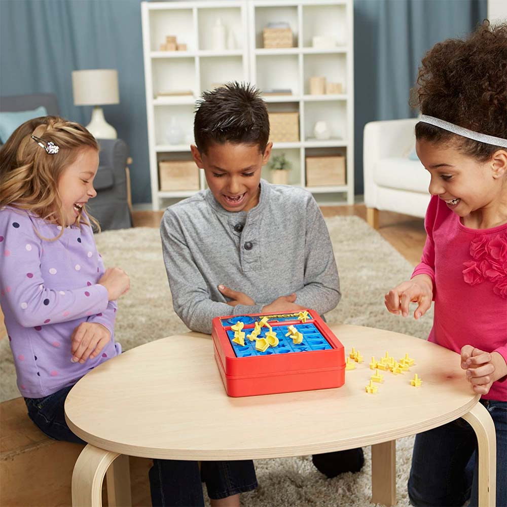 Juego de Mesa Hasbro Deztreza C0432 