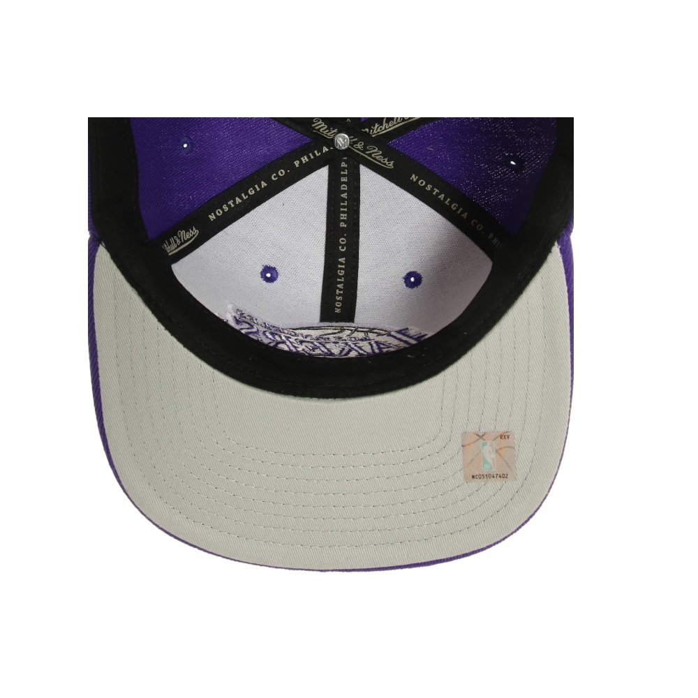 Gorra Mitchell & Ness Snapback Los Lakers Morado JS190783