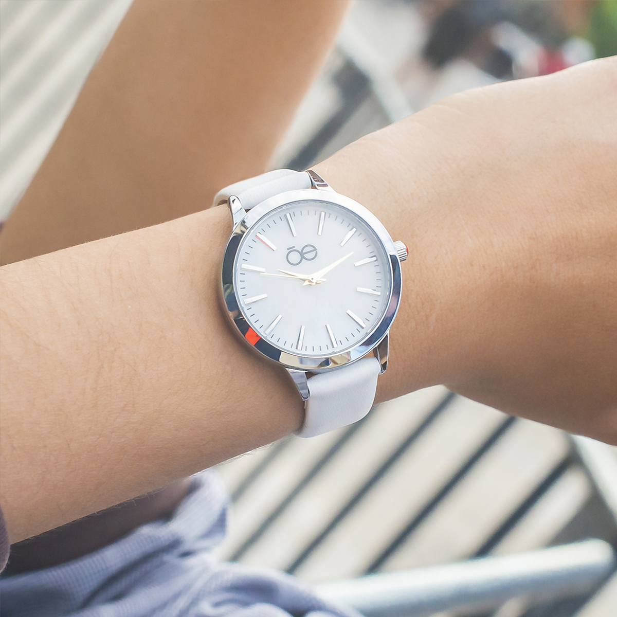 Reloj Análogo Cloe Mujer Nia OE2249-WT Blanco Piel genuina 