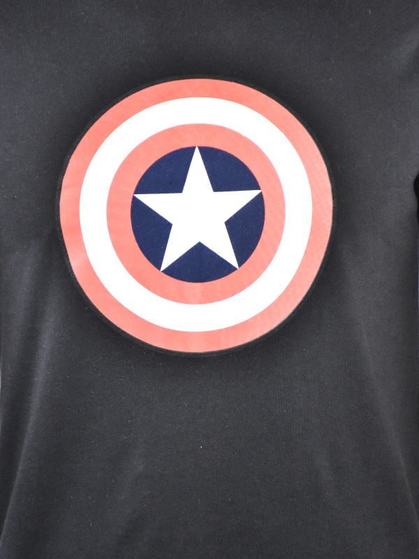 Playera Negra  con escudo de Capitan America Avengers Ismar