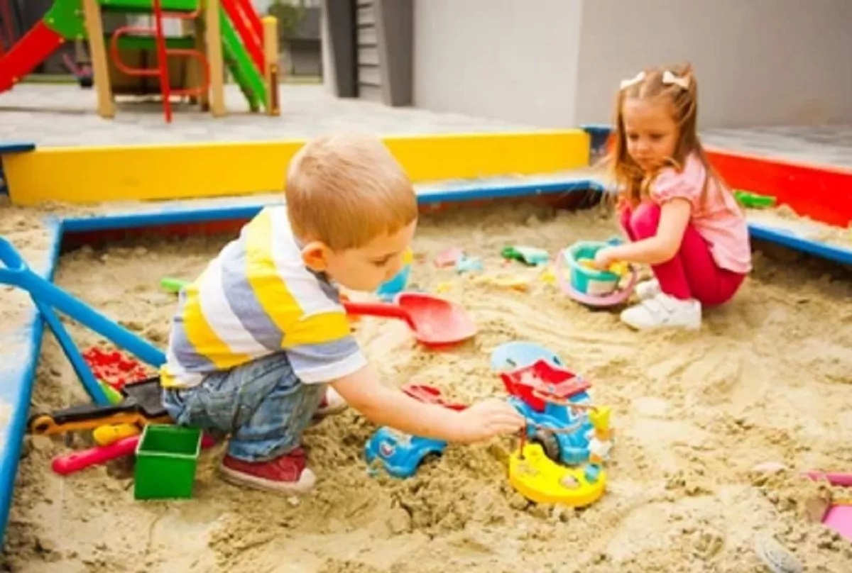 Arena Para Arenero Infantil. Color Ocre. 5 Kilos